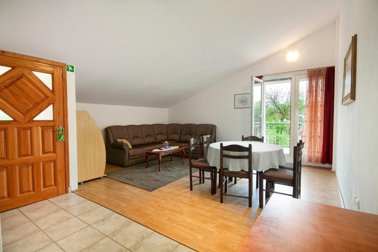Giga Apartment Раковица Екстер'єр фото